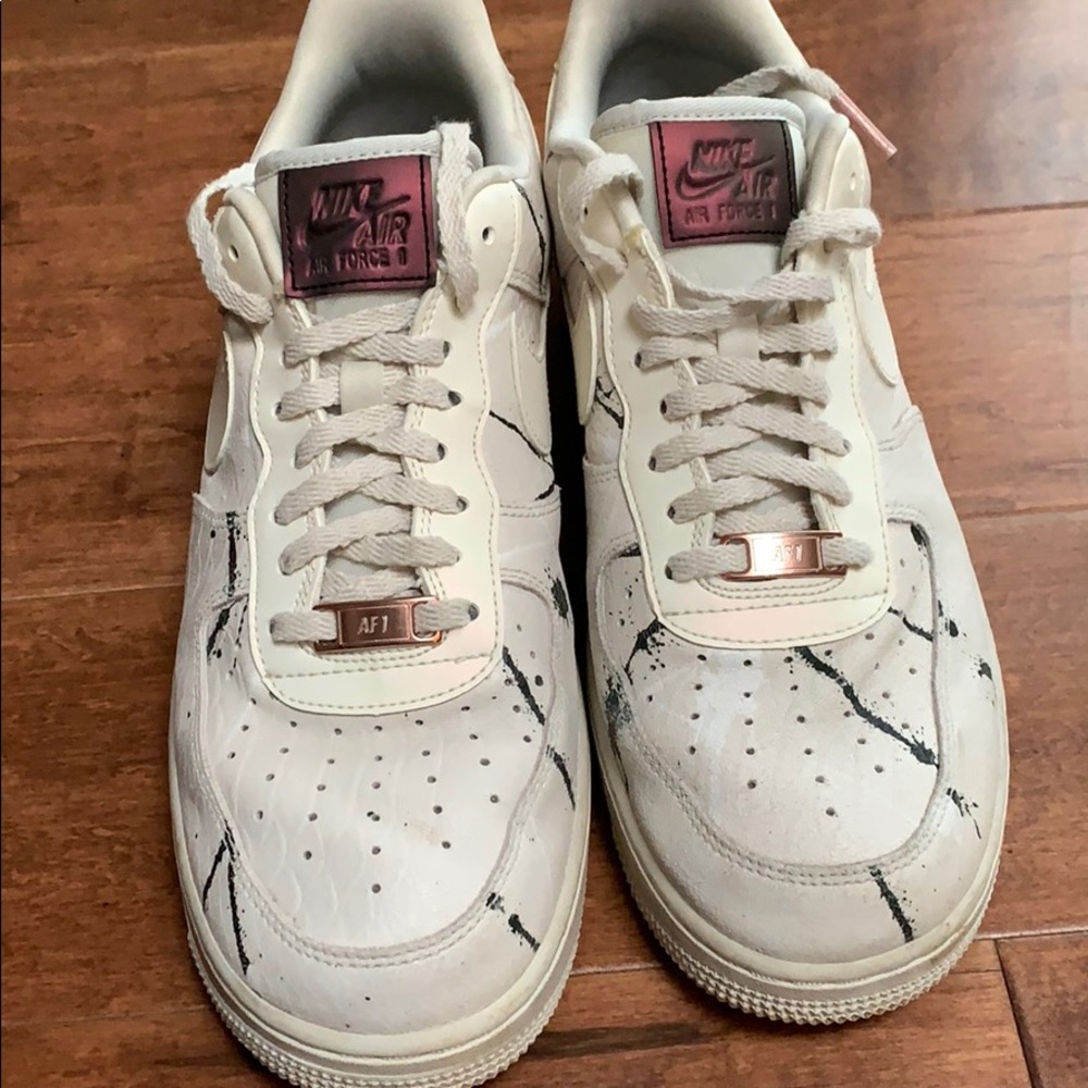 Nike Air Force 1 Lux Phantom Snakeskin
